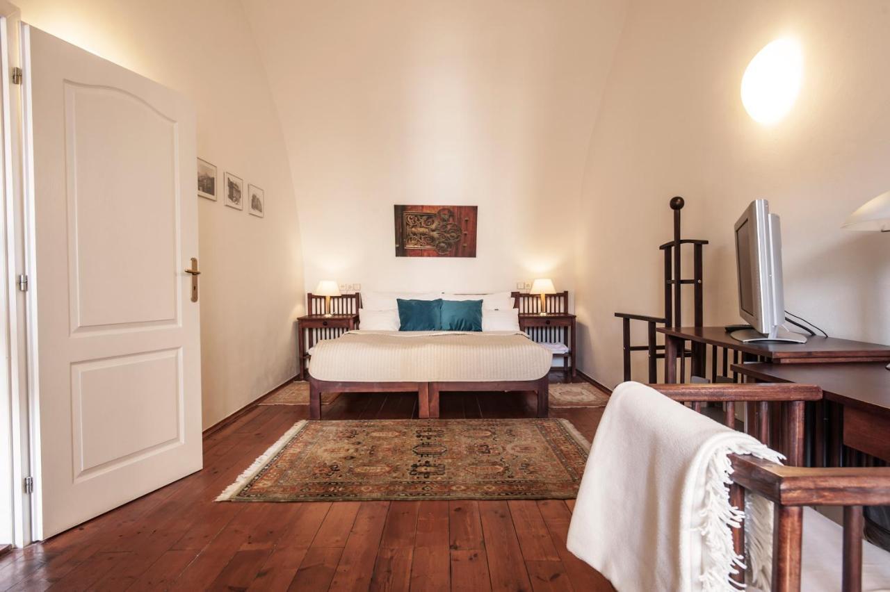 Domus Henrici Hotel ปราก ภายนอก รูปภาพ