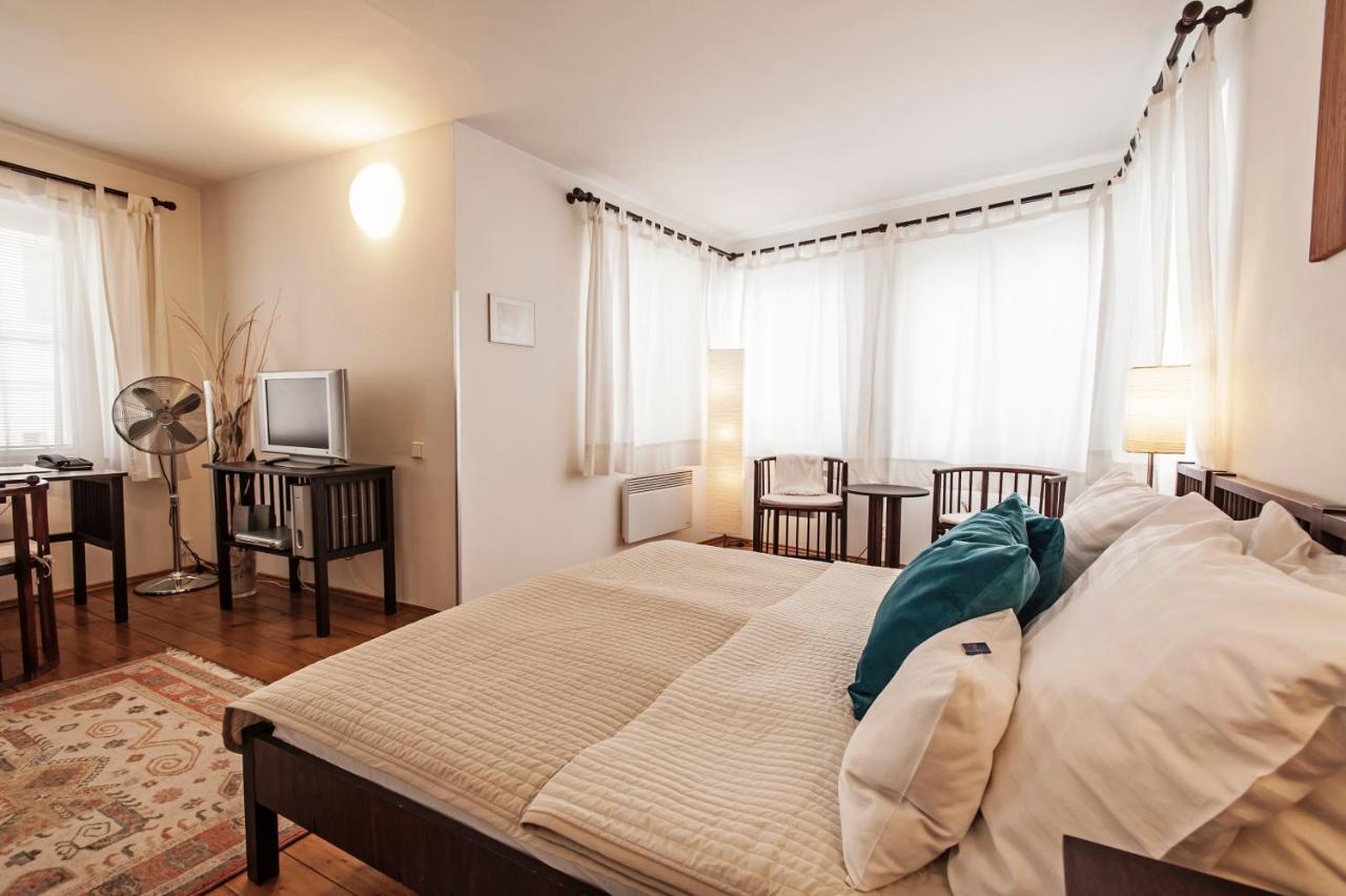 Domus Henrici Hotel ปราก ภายนอก รูปภาพ